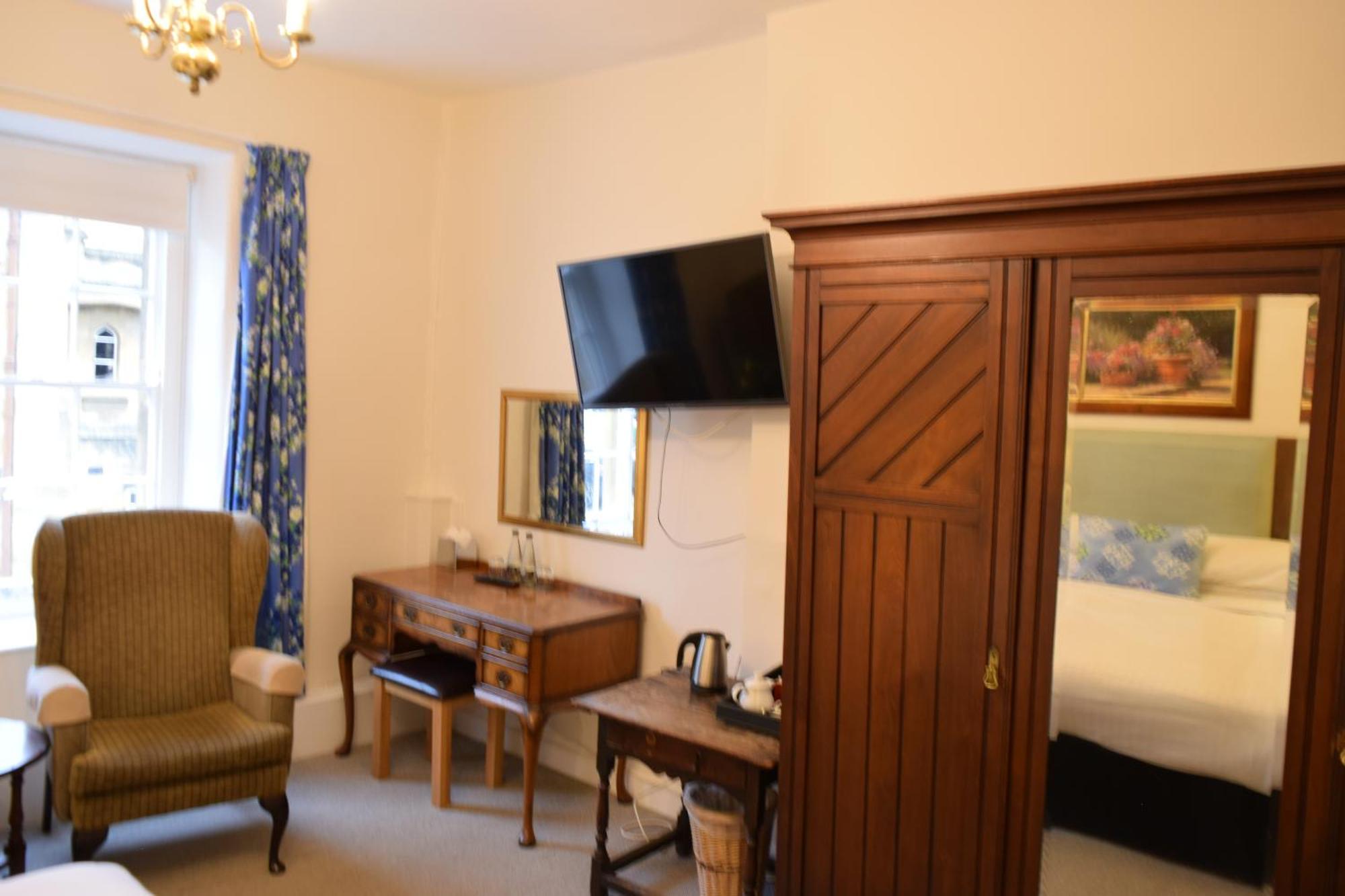 Superior Twin Room,1651163092:JPEG