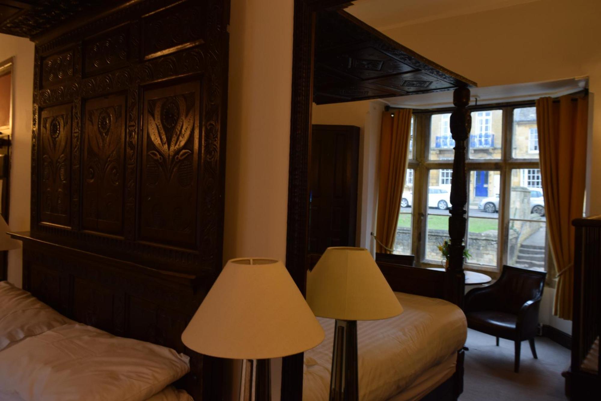 Deluxe Double Room,1651163235:JPEG